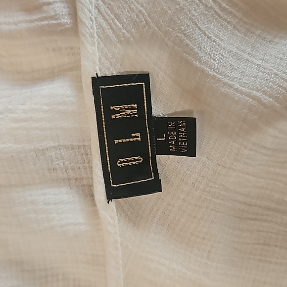 OLM Women Off/On Shoulder Button down Peplum Blouse Semi sheer Size L - Picture 11 of 13